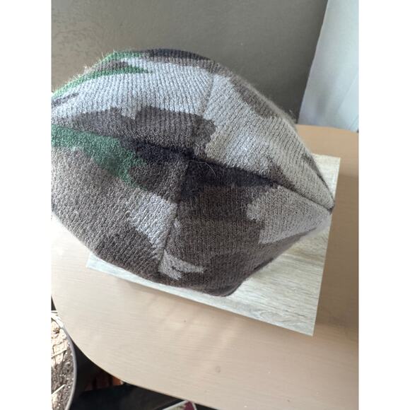Night Scope Camo Knit Cap - Picture 5 of 6